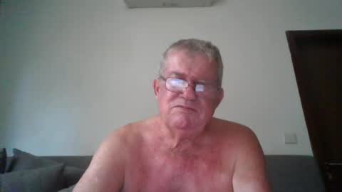Snapshot of darwincock chatting on June 13, 2026, 1:47 am darwincock online show from June 13, 2026, 1:47 am