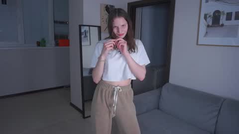 Dasha online show from April 9, 2026, 4:34 pm