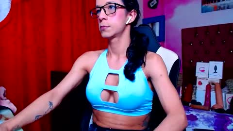Dasly online show from February 26, 2025, 5:09 am