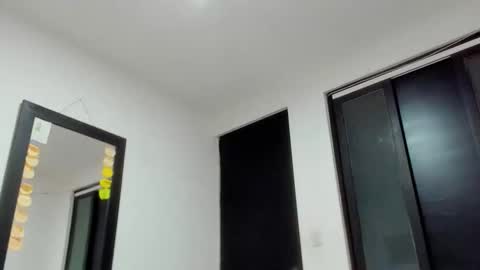 Snapshot of dasne19 chatting on February 6, 2026, 2:27 am Dafne online show from February 6, 2026, 2:27 am