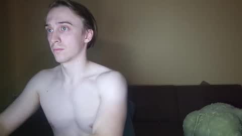 datalian online show from October 24, 2025, 3:52 pm