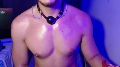 Snapshot of dave02_ chatting on September 29, 2025, 8:46 pm David online show from September 29, 2025, 8:46 pm