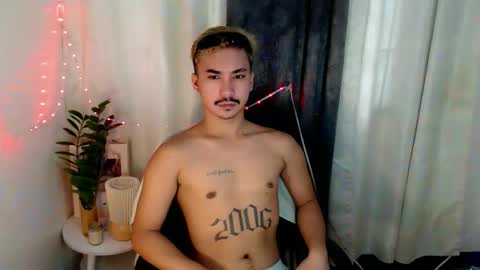 Snapshot of dave_cummers chatting on May 12, 2026, 12:30 am DAVE online show from May 12, 2026, 12:30 am
