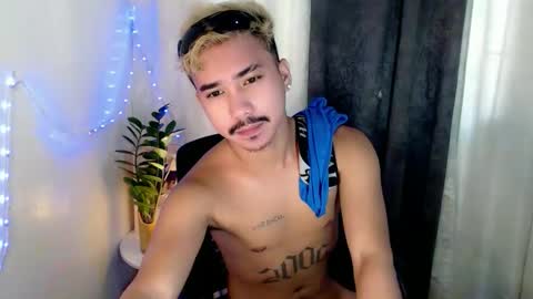 Snapshot of dave_cummers chatting on May 14, 2026, 2:51 am DAVE online show from May 14, 2026, 2:51 am