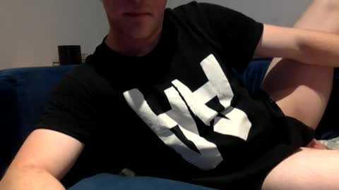 daveb709709709 online show from November 12, 2025, 2:45 am