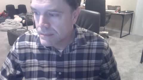 Snapshot of daved14u chatting on March 29, 2026, 6:02 am daved14u online show from March 29, 2026, 6:02 am