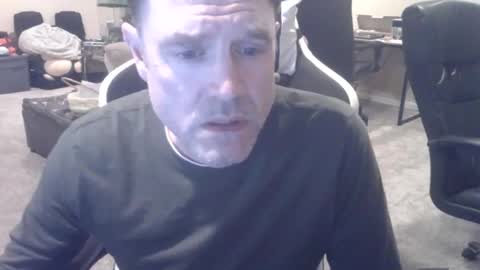 daved14u online show from April 23, 2026, 5:08 am