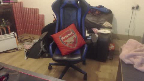 dave online show from December 4, 2024, 5:38 am