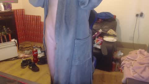 dave online show from December 13, 2024, 3:21 pm