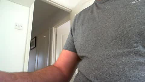 Snapshot of davesu12345 chatting on January 27, 2025, 9:34 am davesu12345 online show from January 27, 2025, 9:34 am