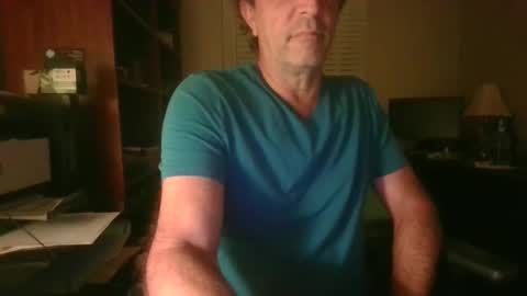 Snapshot of davethebooky chatting on October 15, 2025, 5:40 am Dave online show from October 15, 2025, 5:40 am