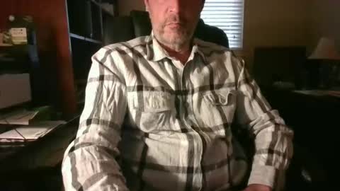 Snapshot of davethebooky chatting on March 5, 2026, 8:38 pm Dave online show from March 5, 2026, 8:38 pm