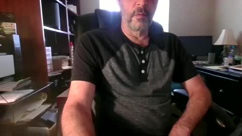 Snapshot of davethebooky chatting on March 17, 2026, 3:15 pm Dave online show from March 17, 2026, 3:15 pm