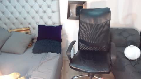 david_bandercock online show from December 20, 2024, 4:46 pm