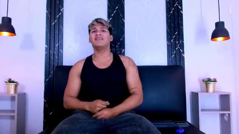 david colins  online show from March 28, 2026, 12:38 pm