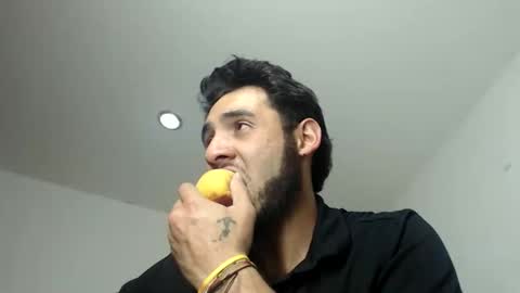 Snapshot of david_hot12 chatting on February 28, 2026, 7:04 pm david online show from February 28, 2026, 7:04 pm