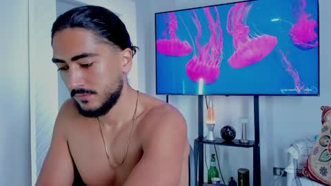 Hey im David that loves to explore and speak their fantasies. Very open talktative and nice. Feel free to chat with me online show from May 7, 2026, 12:21 pm