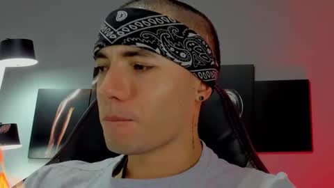 David Jons online show from February 13, 2025, 4:22 am