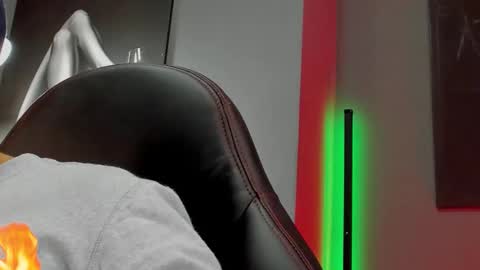 David Jons online show from September 14, 2025, 8:19 pm