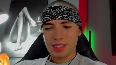 David Jons online show from September 24, 2025, 12:58 am