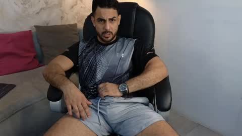 JF oliveira online show from February 7, 2025, 12:50 pm