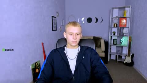 Snapshot of david_sunny chatting on November 20, 2025, 6:57 am David online show from November 20, 2025, 6:57 am