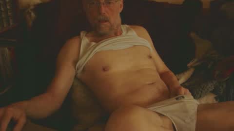 Snapshot of davidbo_no1 chatting on February 4, 2026, 8:42 am David online show from February 4, 2026, 8:42 am