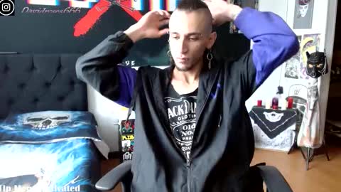 Snapshot of davidroses420 chatting on October 5, 2025, 7:01 pm online show from October 5, 2025, 7:01 pm