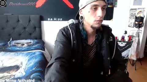 Snapshot of davidroses420 chatting on October 7, 2025, 6:38 pm online show from October 7, 2025, 6:38 pm