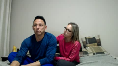 Davidstrong cam online show from June 18, 2026, 6:56 pm