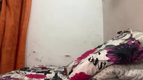 davidth000 online show from February 20, 2026, 6:37 am