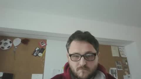 Snapshot of davidweys chatting on February 14, 2025, 7:28 am davidweys online show from February 14, 2025, 7:28 am