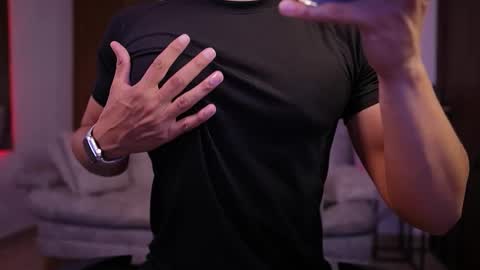 Snapshot of davies_brown chatting on October 14, 2025, 7:14 pm Davies brown    schedule 12pm to 5pm col time online show from October 14, 2025, 7:14 pm