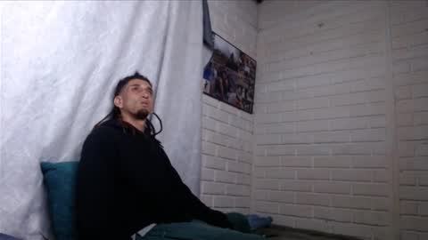 Snapshot of davils12 chatting on November 17, 2025, 6:19 am DAVILS online show from November 17, 2025, 6:19 am