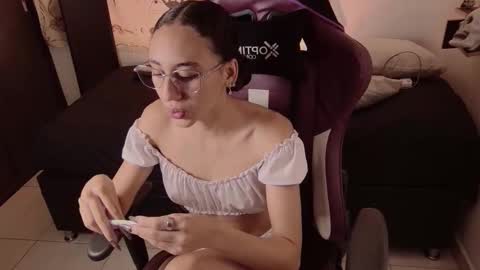 Davina online show from December 14, 2025, 3:39 pm