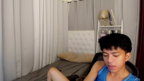 Snapshot of davincihugecock chatting on March 3, 2026, 4:46 pm daniel online show from March 3, 2026, 4:46 pm