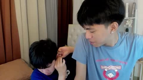 Snapshot of davincihugecock chatting on March 7, 2026, 4:48 pm daniel online show from March 7, 2026, 4:48 pm