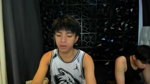 Snapshot of davincihugecock chatting on March 22, 2026, 5:16 pm daniel online show from March 22, 2026, 5:16 pm