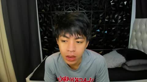 Snapshot of davincihugecock chatting on March 26, 2026, 7:08 pm daniel online show from March 26, 2026, 7:08 pm