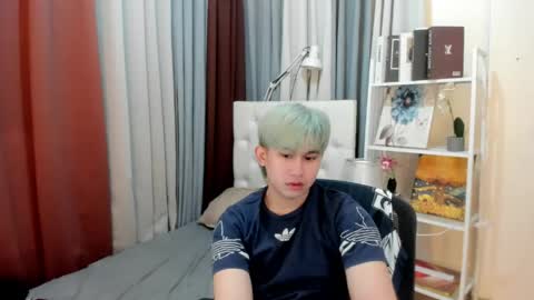 Snapshot of davincihugecock chatting on April 10, 2026, 5:06 pm daniel online show from April 10, 2026, 5:06 pm