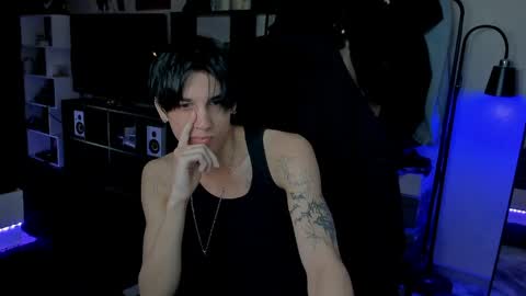 davis online show from May 23, 2026, 1:04 pm