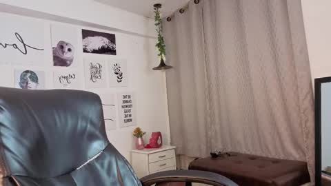 davoxer online show from December 23, 2025, 3:26 am