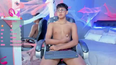 dawn_16 online show from October 29, 2025, 9:05 pm