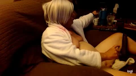 dawndoesall online show from October 29, 2025, 3:20 am