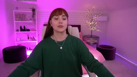 DawnGwin      Sasha online show from May 4, 2026, 12:23 pm