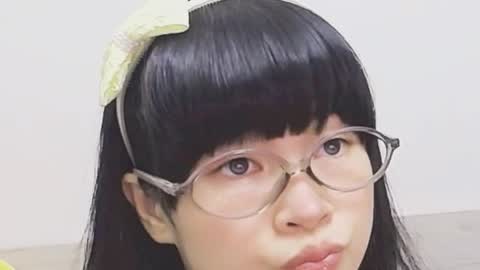 Mita online show from April 8, 2026, 4:56 am