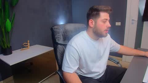 Snapshot of daxgreer chatting on March 31, 2026, 4:24 am DaxGreer online show from March 31, 2026, 4:24 am