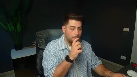 Snapshot of daxgreer chatting on April 7, 2026, 4:13 am DaxGreer online show from April 7, 2026, 4:13 am