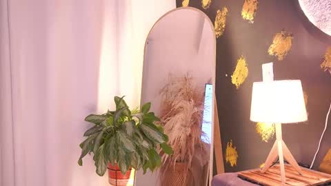 Snapshot of day_wilkint chatting on December 1, 2025, 12:48 am Day Wilkinht online show from December 1, 2025, 12:48 am