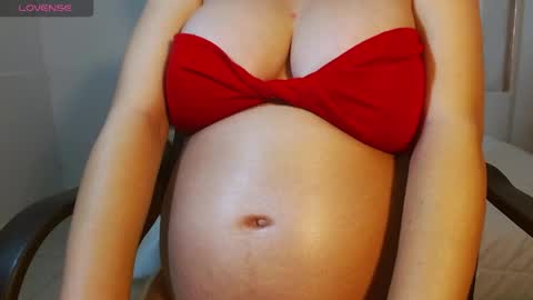 dayana online show from November 18, 2025, 9:41 pm